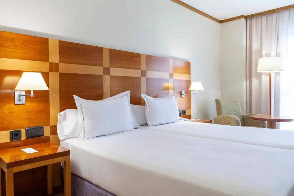 Double room (twin beds)