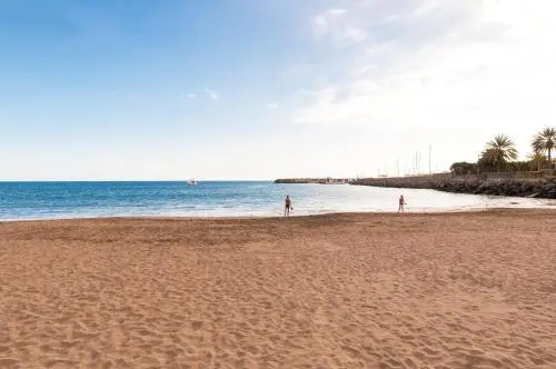 Beach & Waterfront