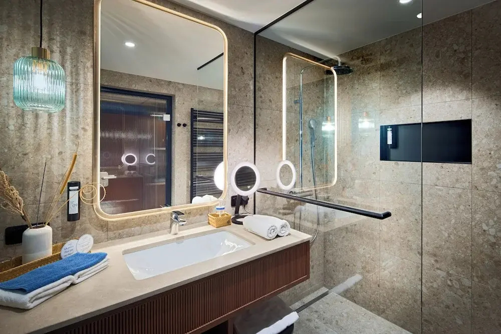 Seeglück Hotel Forelle Superior - Chambres