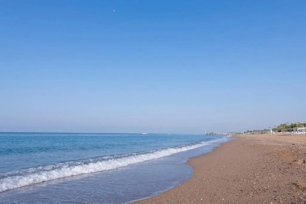 Beach & Waterfront