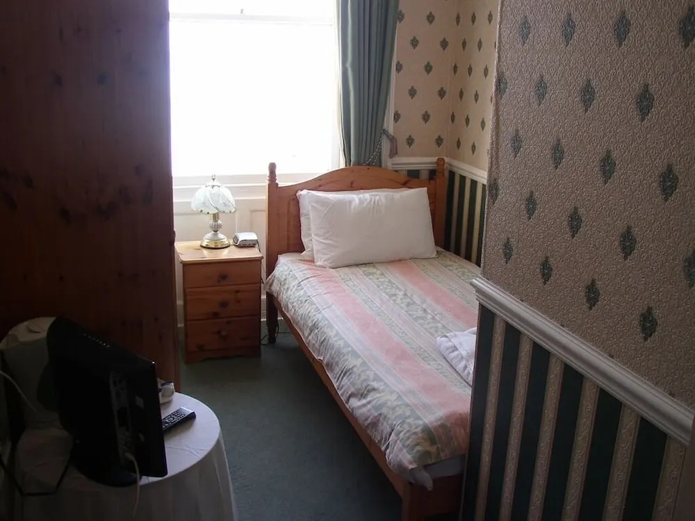 Superior Single room with balcony and with sea view