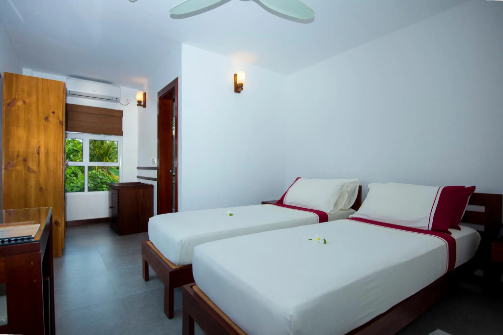 Deluxe Double room (twin beds)