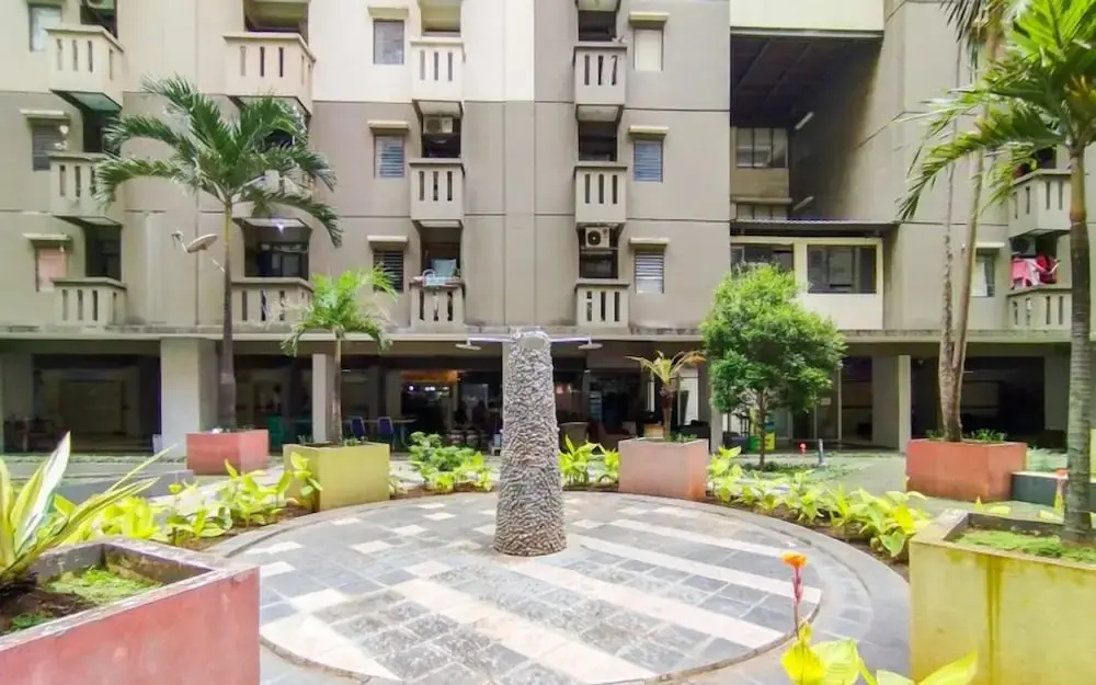 Luxurious 3Br At Gateway Ahmad Yani Cicadas Apartment
