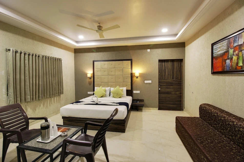 Hotel photo 12