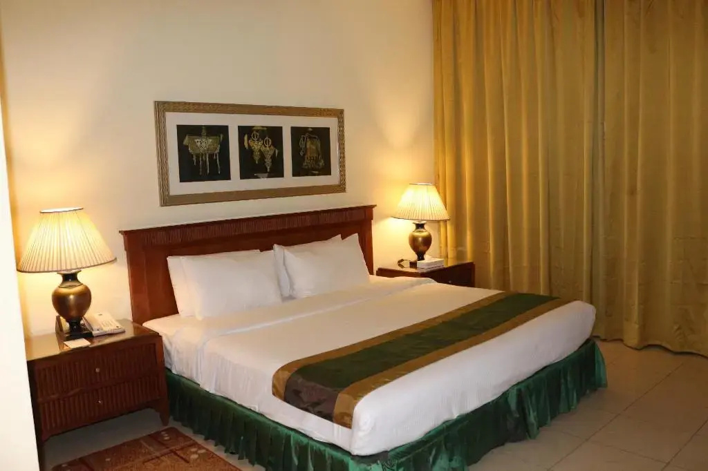 City Seasons Suites - Général
