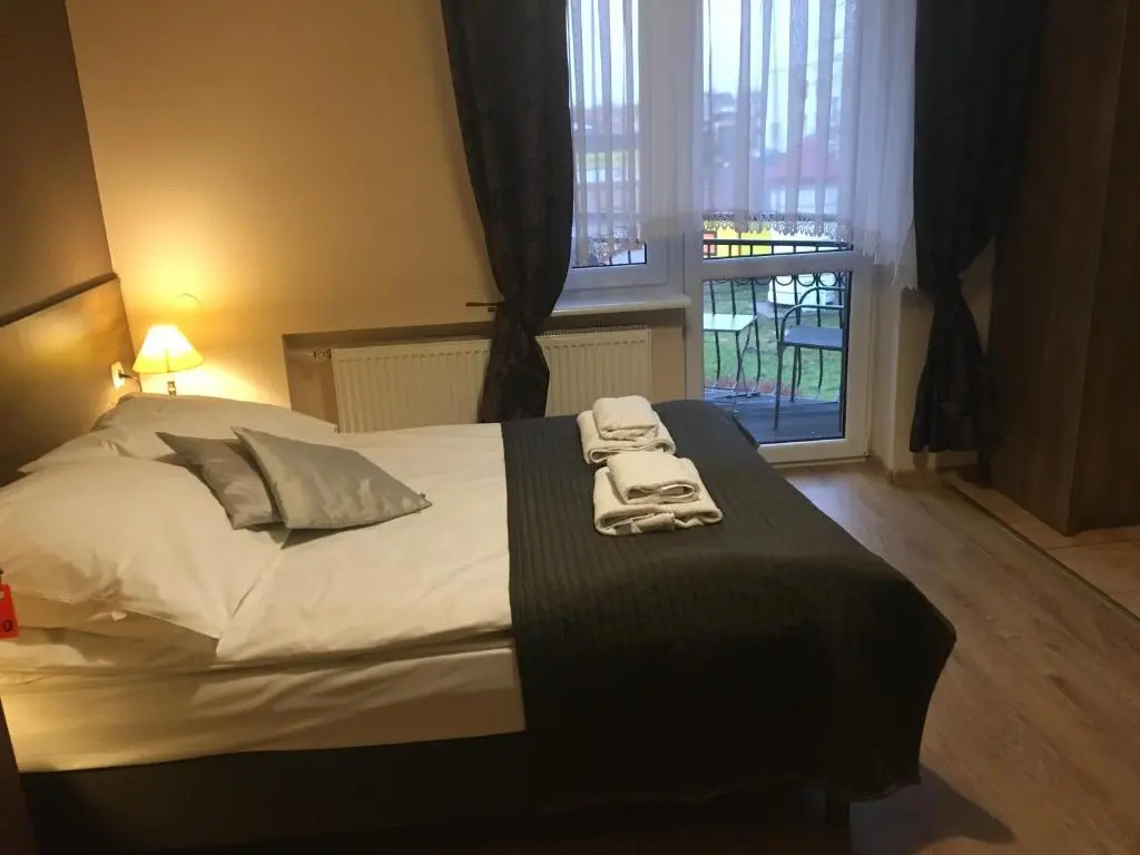 Standard Double room with balcony (twin beds)