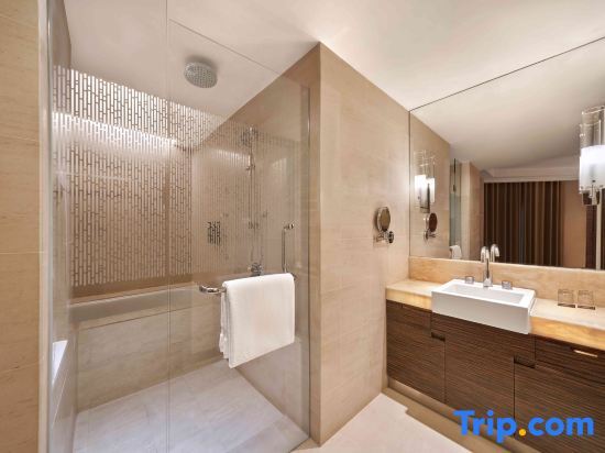 Sheraton Nha Trang Hotel & Spa