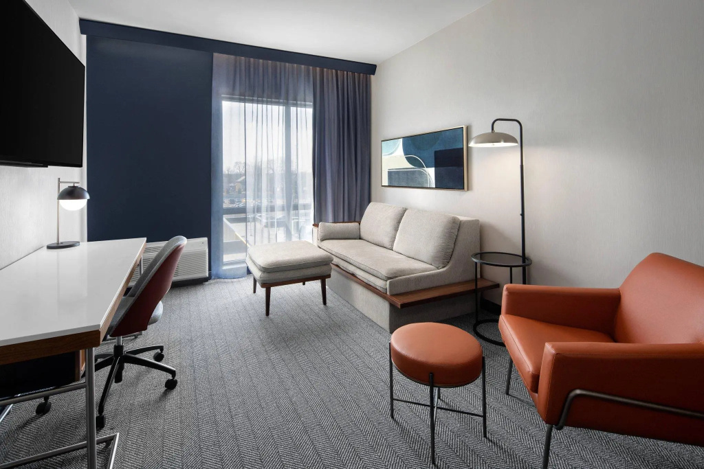 Double Suite (full double bed)