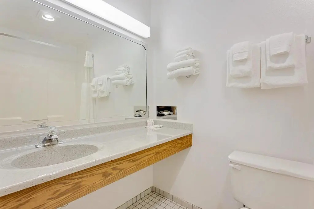 Ramada by Wyndham Richland Center - Chambres
