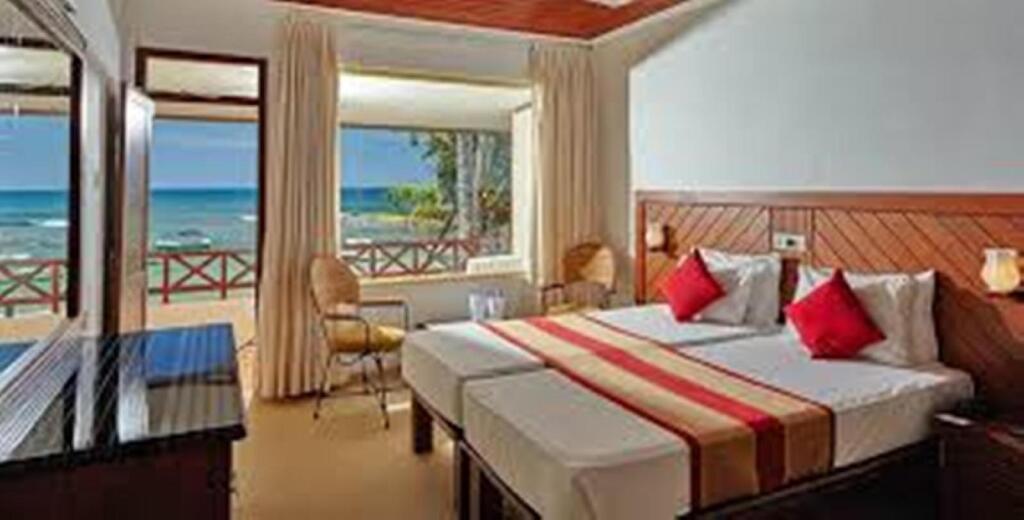 Coral Sands Hotel