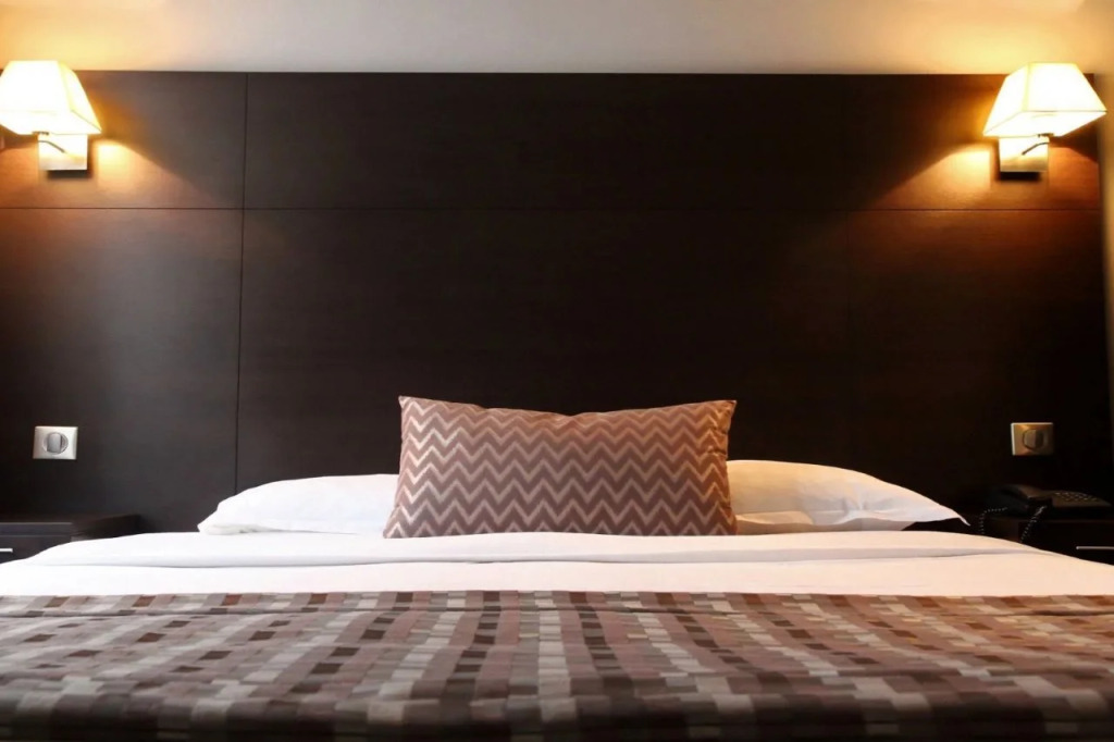 Hotel L Interlude In Paris Ease Travel