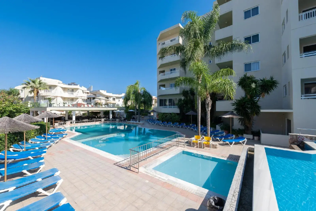 Hotel photo 30