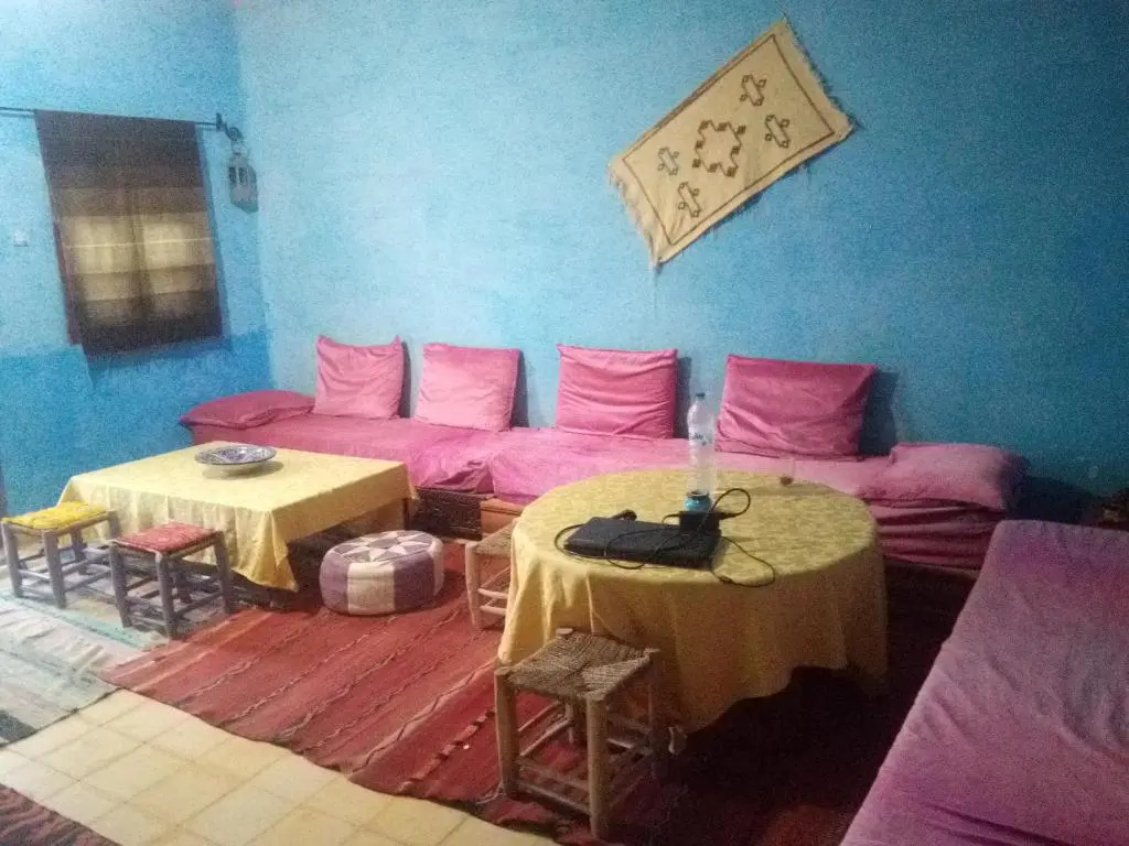 Economy room