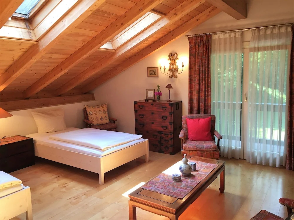 Suite with garden view
