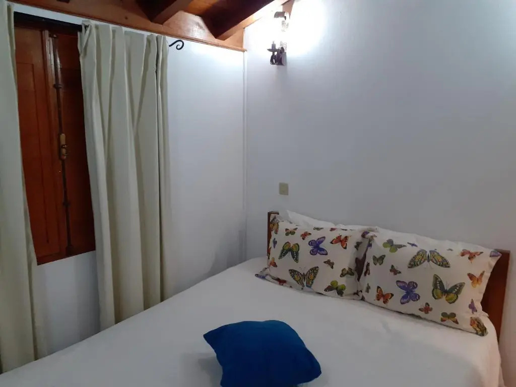 2 Bedrooms Cottage