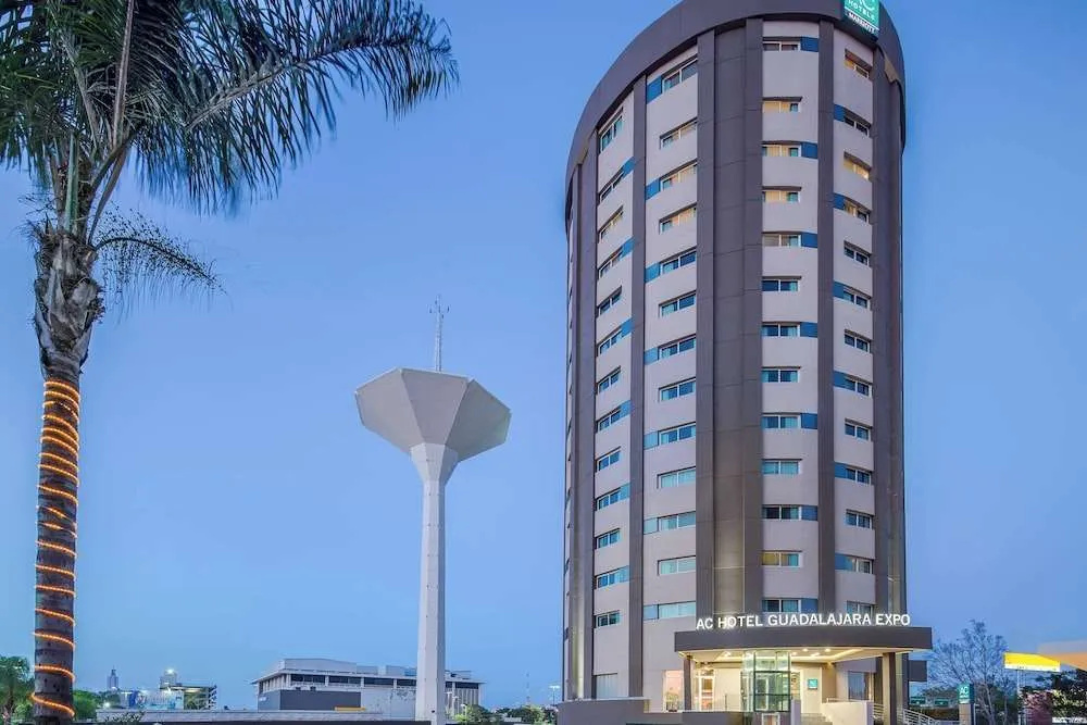 Vista Express Plaza Del Sol