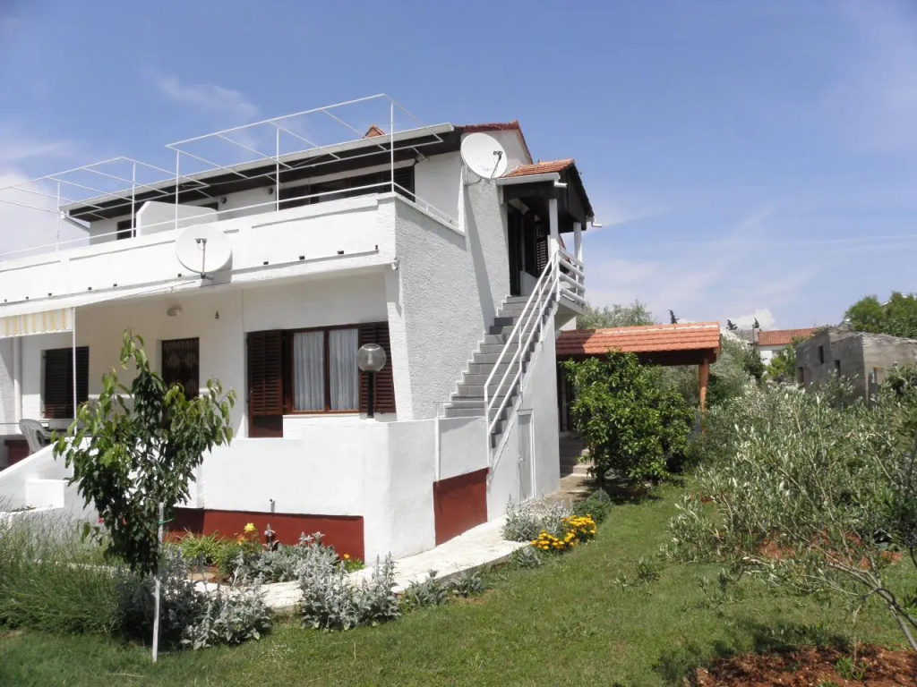 Studio apartment Kuce - 150m from the beach with parking: SA1 Susica, Island Ugljan