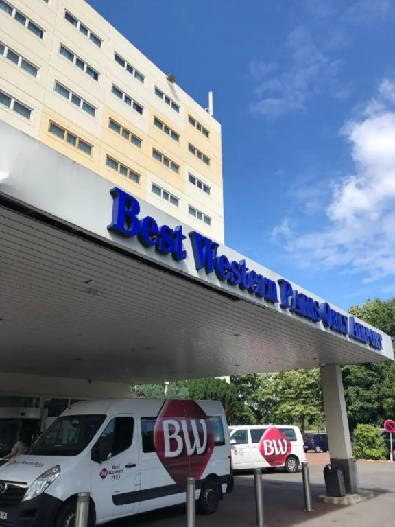 Best Western Plus Paris Orly Airport 44