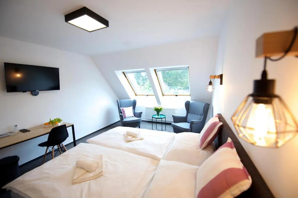Economy Double room (full double bed)
