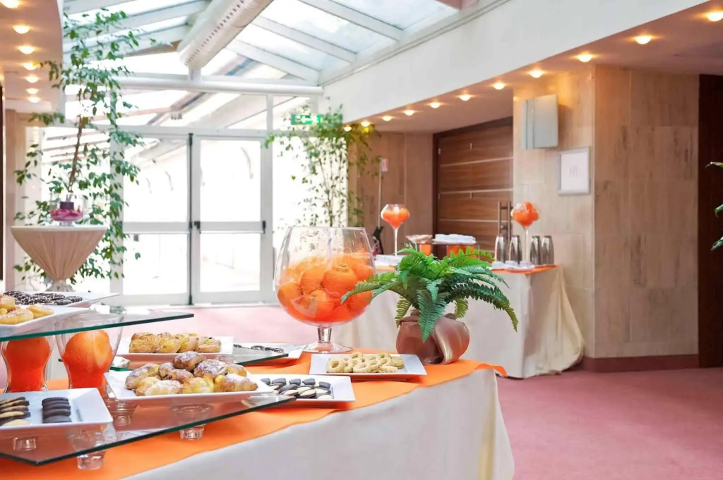 Hotel photo 13