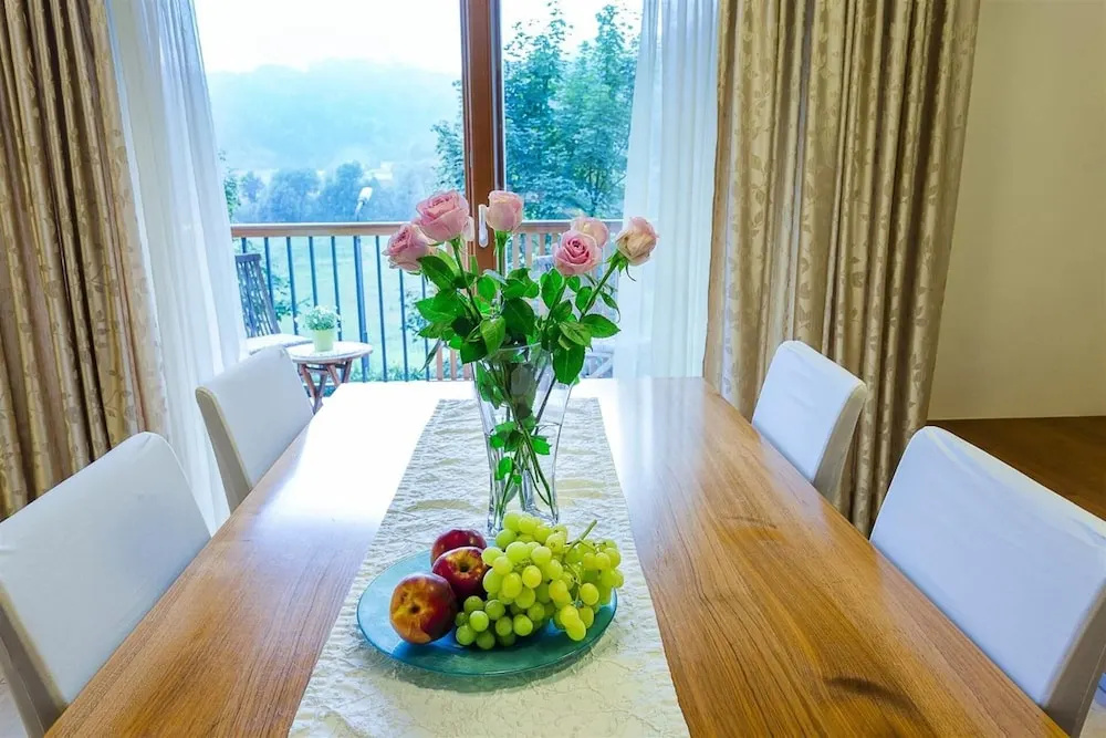 2 Bedrooms Apartment with balcony