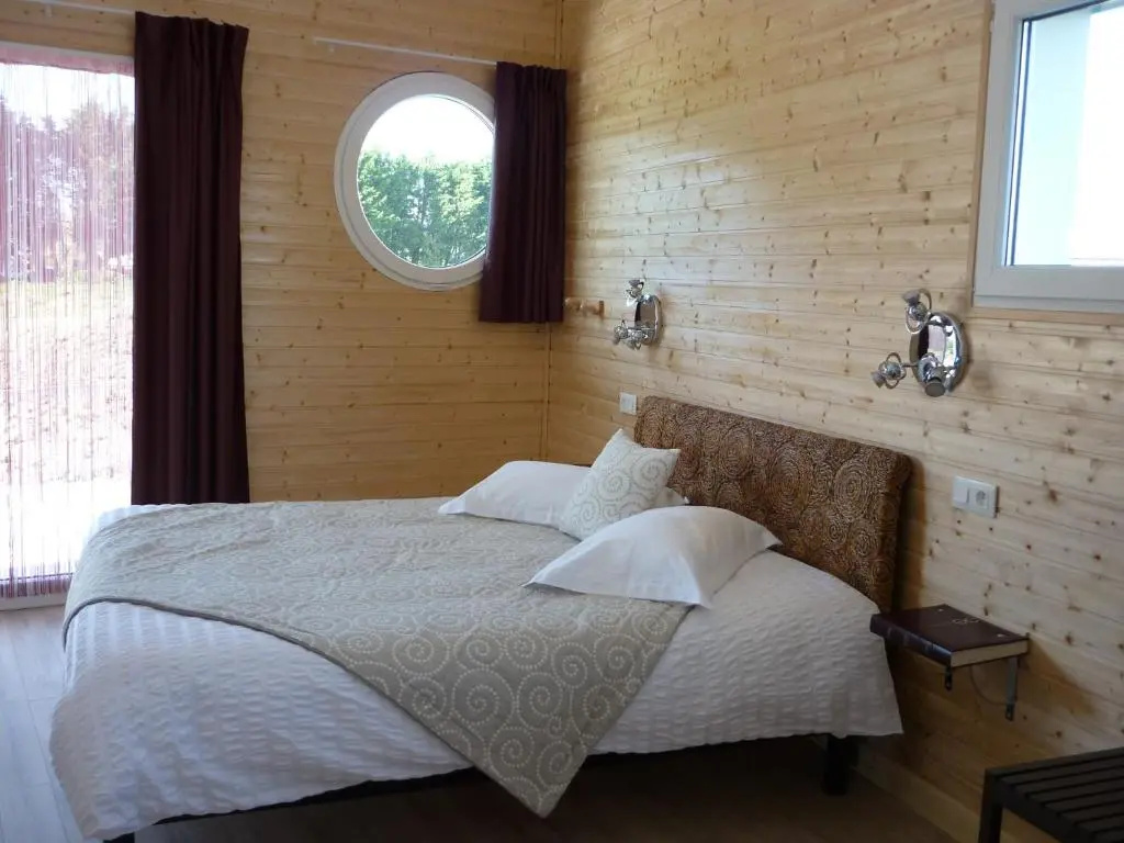 Voir la photo 4 — Hôtel Les Voisins Beaucemaine