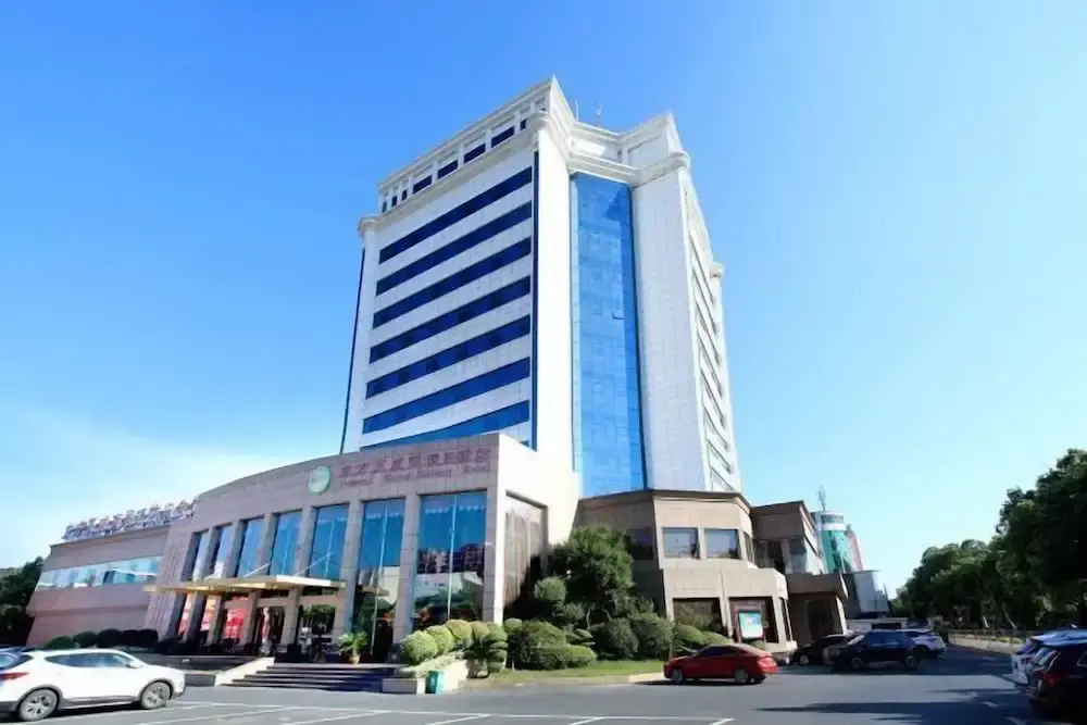 Oriental Hawaii Holiday Hotel