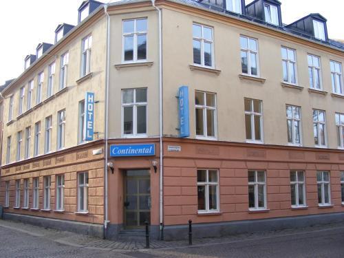 Continental Hotel by null