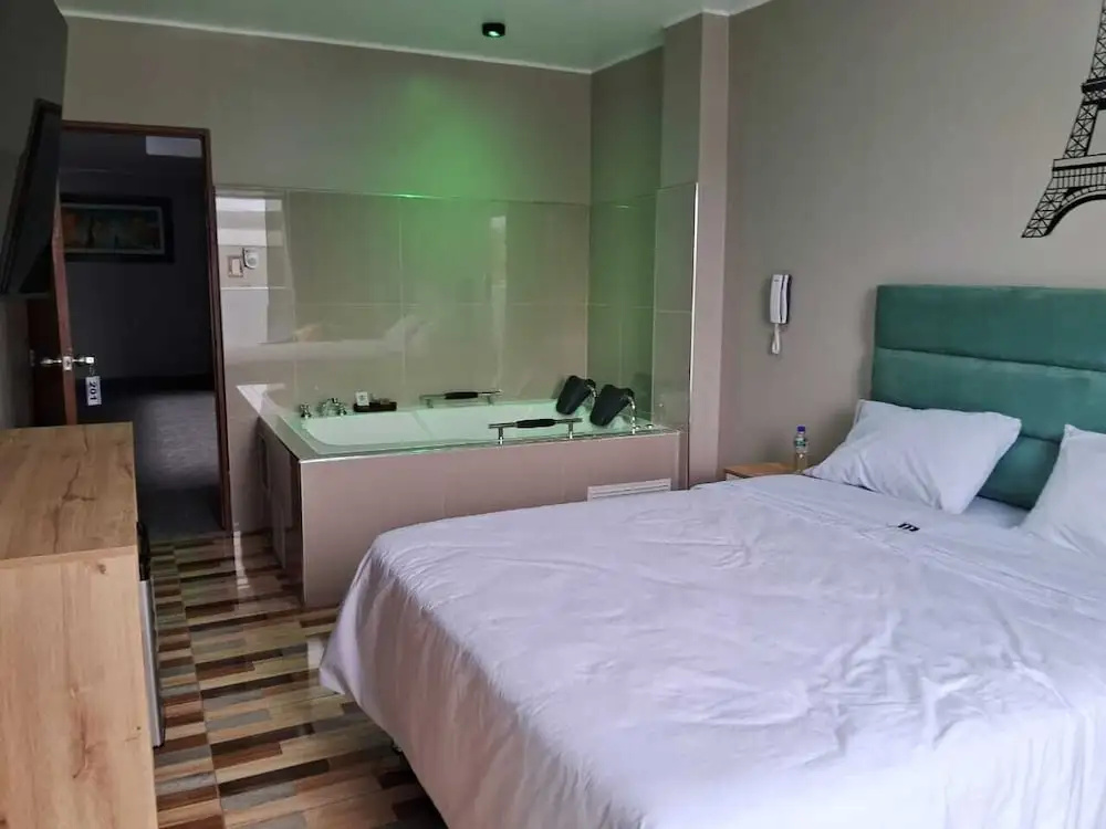 Hotel photo 4