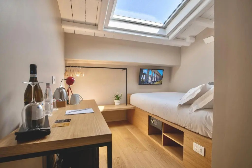 Economy Double room (full double bed)