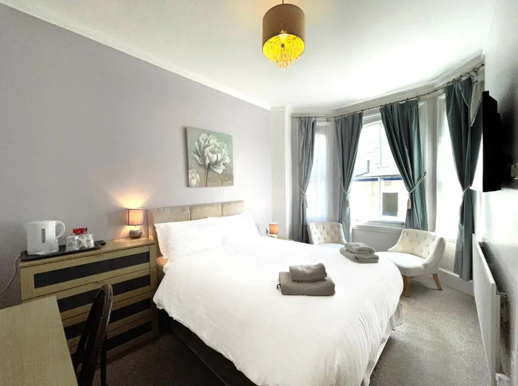 Dukes Folly Hotel - Chambres