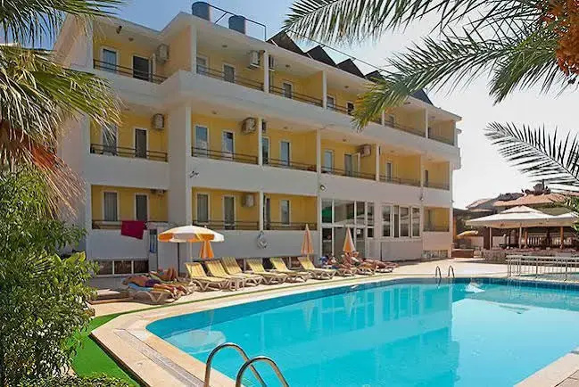 Hotel photo 12