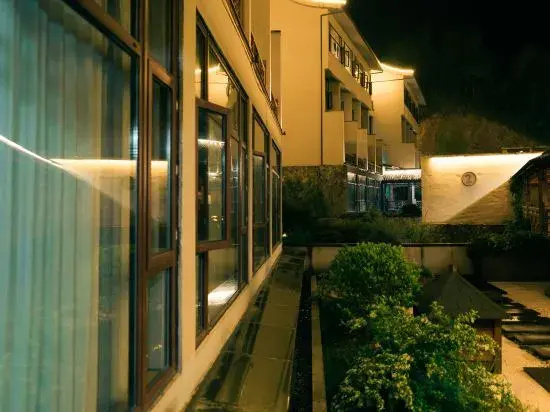 Sanqingshan Junlan Resort Hotel (Eastern Jinsha Cableway)