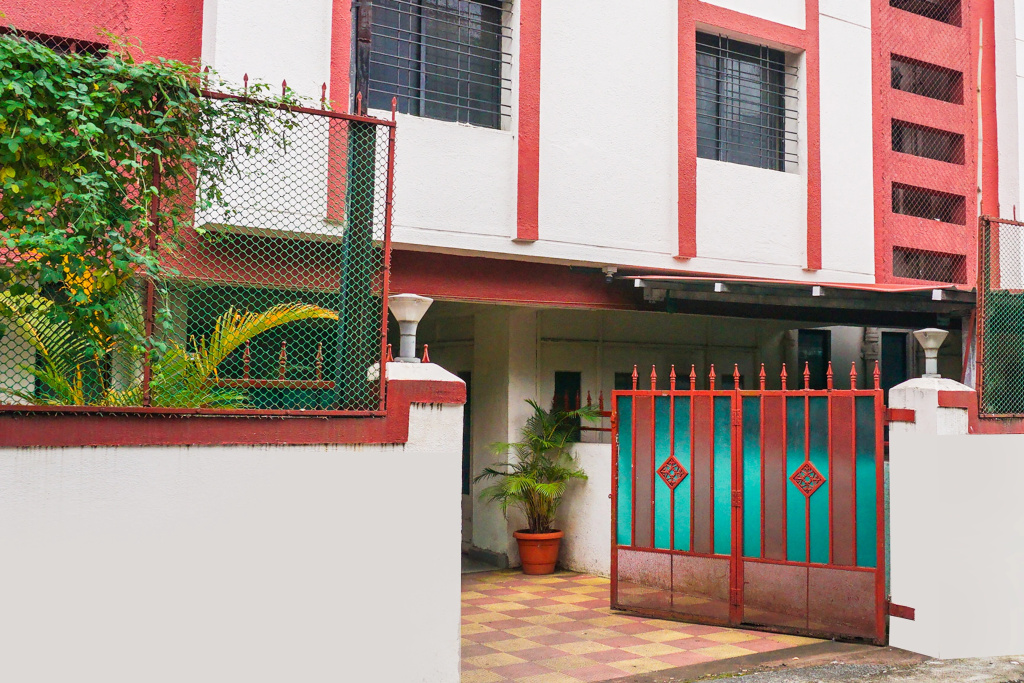 OYO Flagship 44951 Chaitanya
