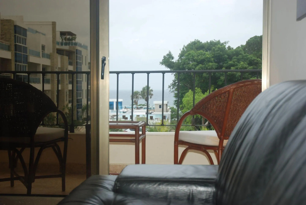 Balcony & Terrace