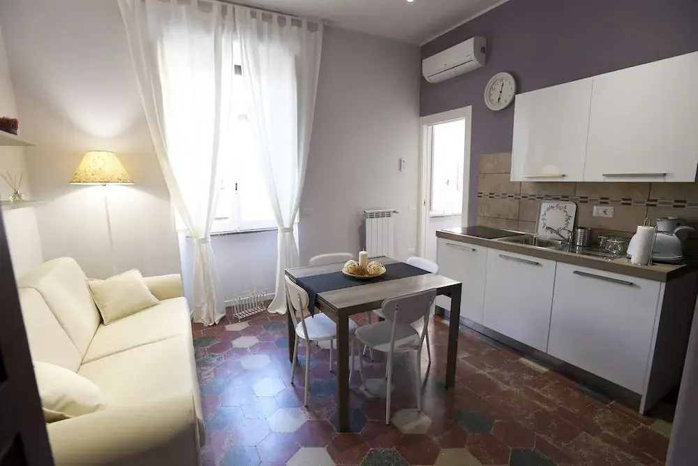 1 Bedroom Apartment