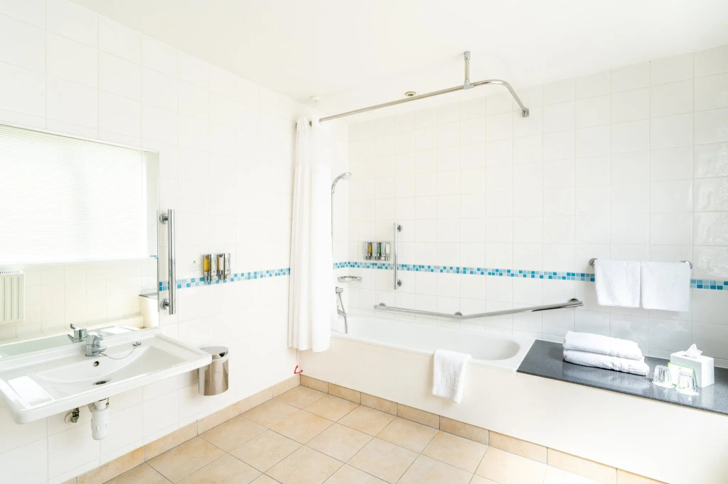 Holiday Inn Gloucester-Cheltenham by IHG - Chambres