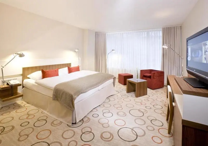 Clayton Hotel Düsseldorf City Centre - Chambres