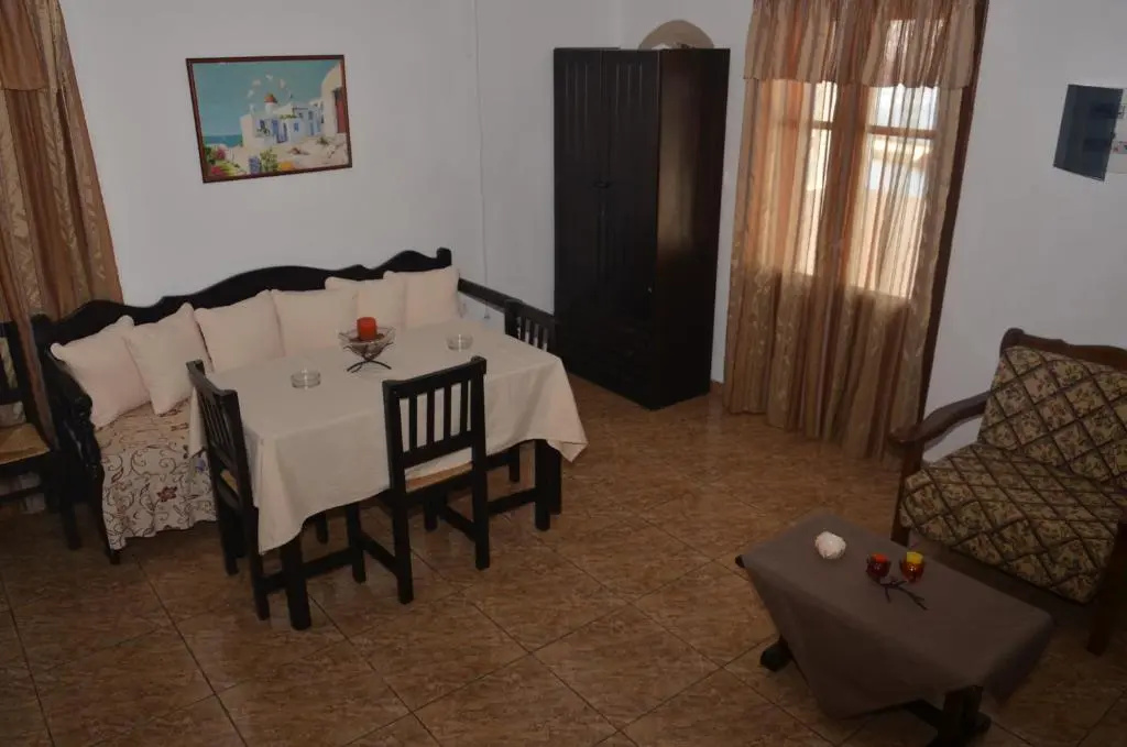 Meltemi Studios - Chambres