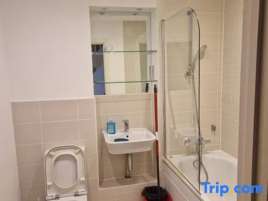 A friendly budget room that delivers comfort stay