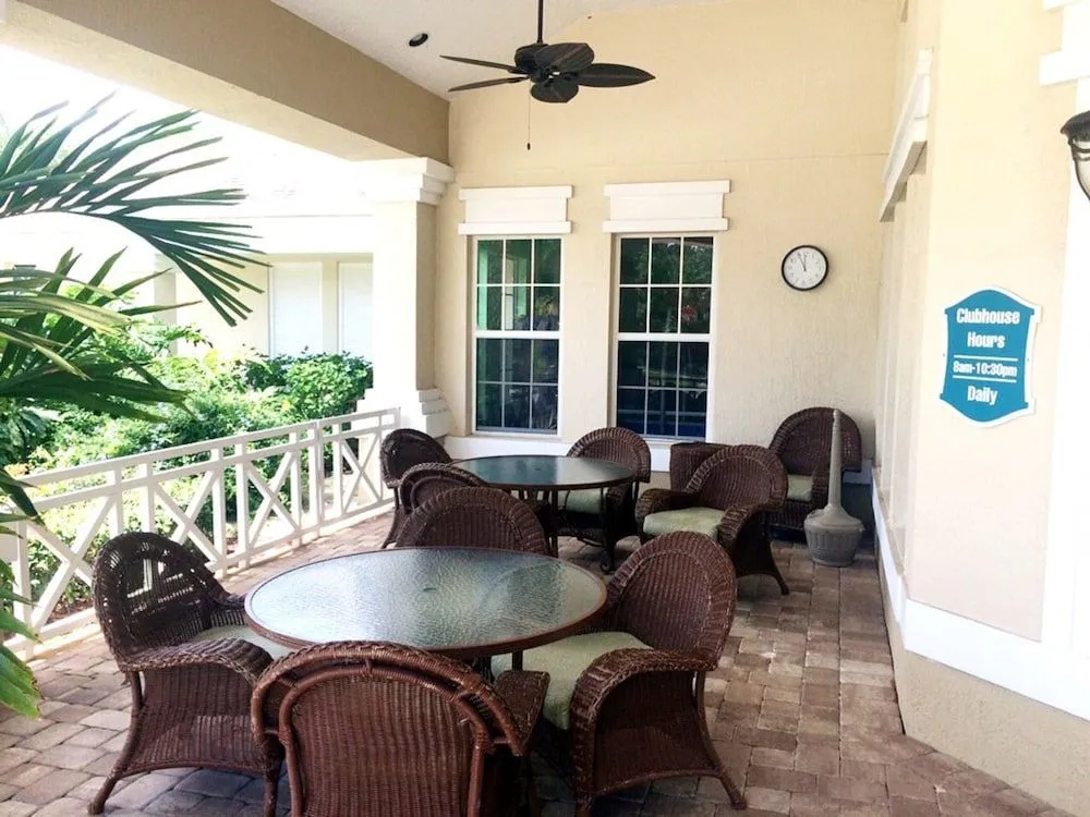 Windsor Palms Condos 8102 - 305