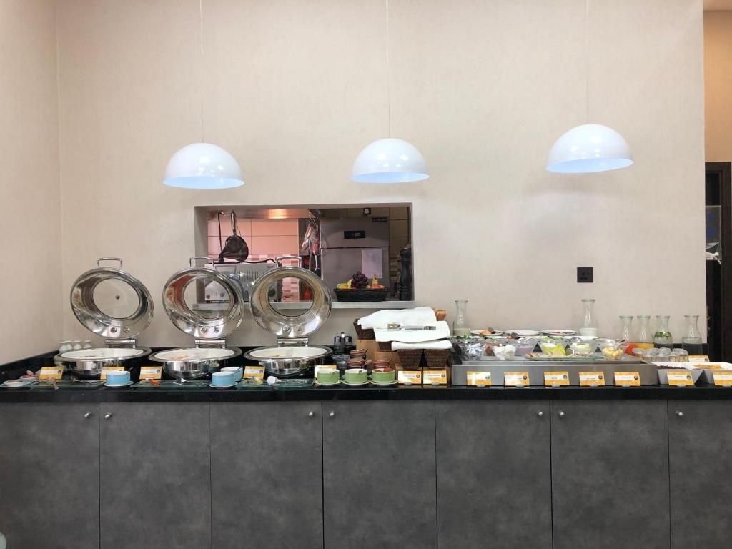 Time Express Hotel Al Khan, Шарджа, Об'єднані Арабські Емірати мініатюра 15