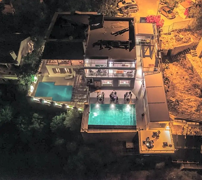 Un Amor Hotel