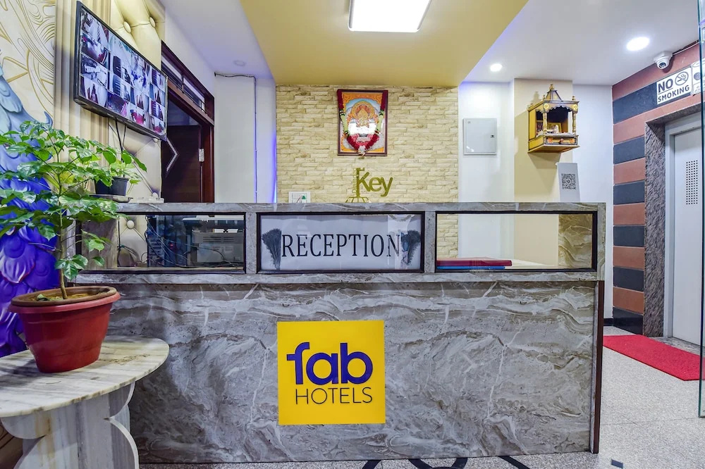 Hotel Diamond Key by OYO Rooms