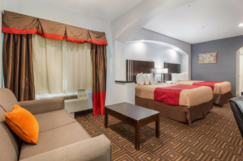 Scottish Inns and Suites Spring, TX — 3