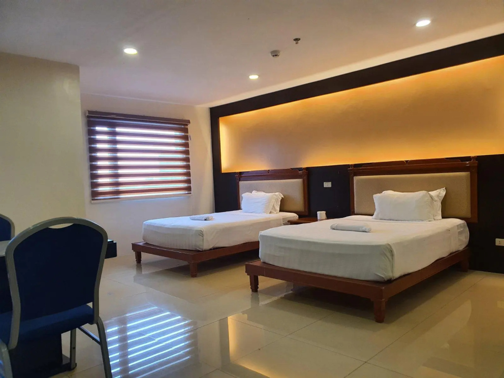 Deluxe Family room