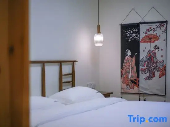 Bed in Dorm