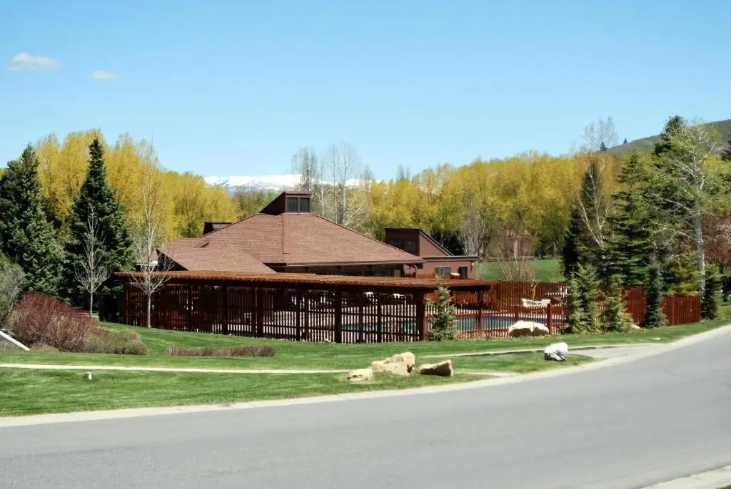 The Crescent Ridge by White Pines - Chambres