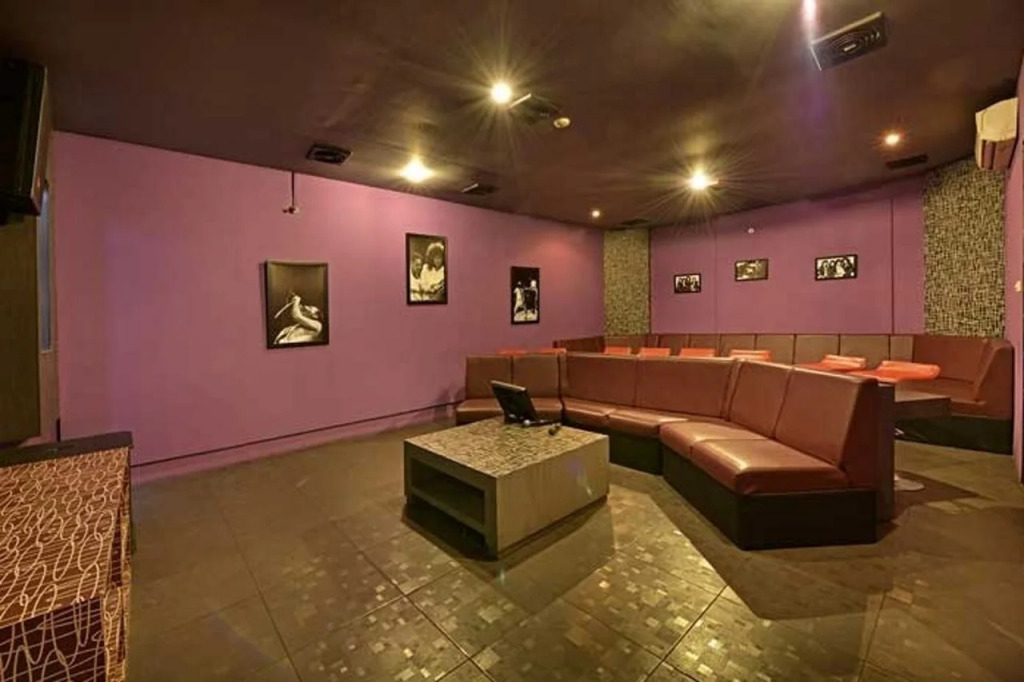 Golden Flower Hotel Bandung - фото 14