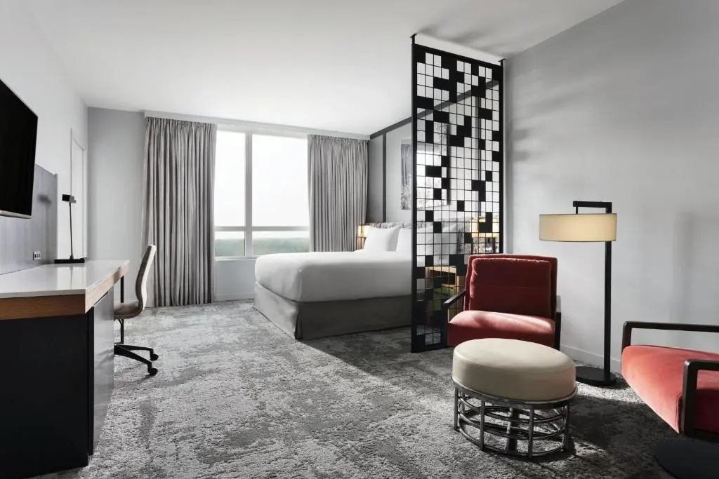 Executive Double Suite (full double bed)